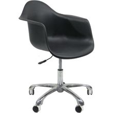 cadeira-de-escritorio-eames-em-pp-giratoria-preta-com-braco-b-EC000029283